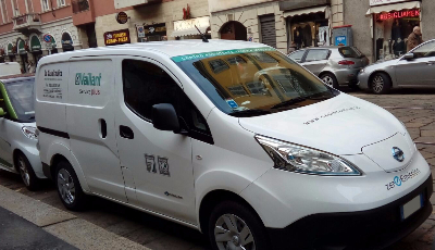 Blocco auto Milano: il pronto intervento di La Casidraulica è garantito grazie ai veicoli full-electric